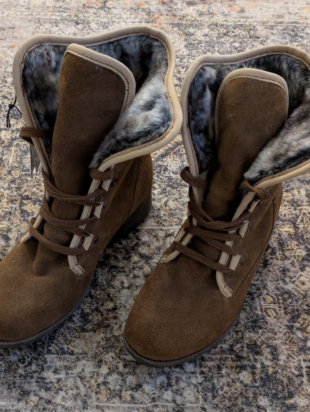 NEW WITH FLAW ALDO Womens Brown Suede Winter Boots Size 8.5 Faux Fur Fold Over - Picture 2 of 9